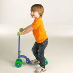 Load image into Gallery viewer, Ozbozz My First Folding Scooter Blue 4-3-2 Wheel